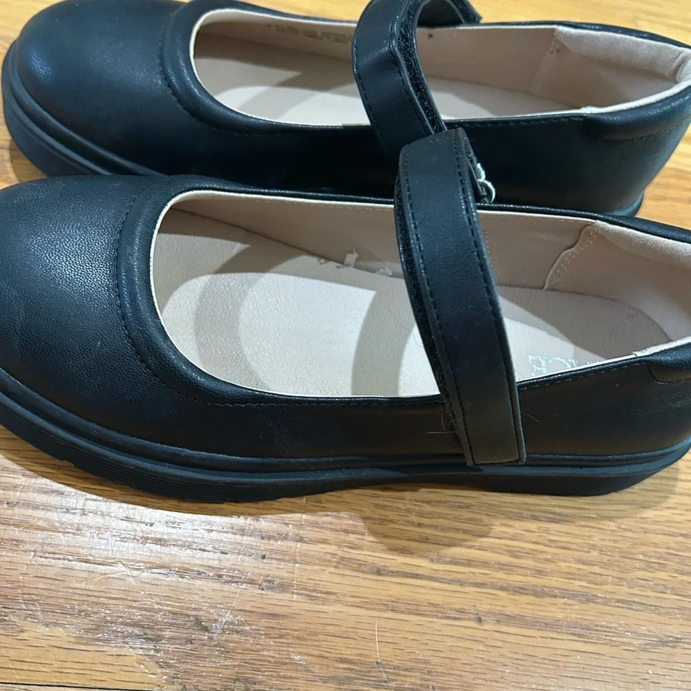 Place Classic Black Kids Dress Shoes